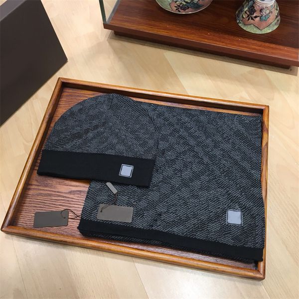 men women hat scarf sets classic lattice keep warm in winter designers two-piece wool hats & scarves set brand fashion accessories, Blue;gray
men women hat scarf sets classic lattice keep warm in winter designers two-piece wool hats & scarves set brand fashion accessories, Blue;gray