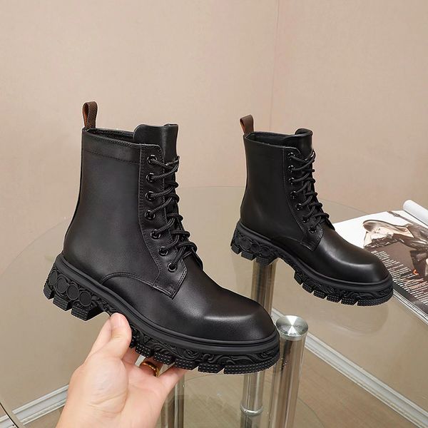 martin boots winter women's thick sole black leather fashion versatile autumn luxury designer boots size 35-41
martin boots winter women's thick sole black leather fashion versatile autumn luxury designer boots size 35-41