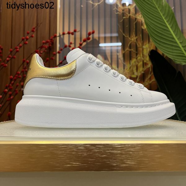 mueen thorn small white shoes gold tail layer cow leather 2022 summer sponge cake thick soles casual versatile men's shoes, Black
mueen thorn small white shoes gold tail layer cow leather 2022 summer sponge cake thick soles casual versatile men's shoes, Black