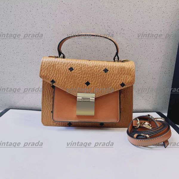 designer bag designer bucket mc half moon tote bag shopping leather messenger cosmetic makeup ladies with shoulder strap luxury men womens e, Blue;pink
designer bag designer bucket mc half moon tote bag shopping leather messenger cosmetic makeup ladies with shoulder strap luxury men womens e, Blue;pink
