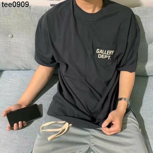 gary dept gd fog niche high street wash old fashion designer brand loose men's short sleeved t-shirt, White;black
gary dept gd fog niche high street wash old fashion designer brand loose men's short sleeved t-shirt, White;black