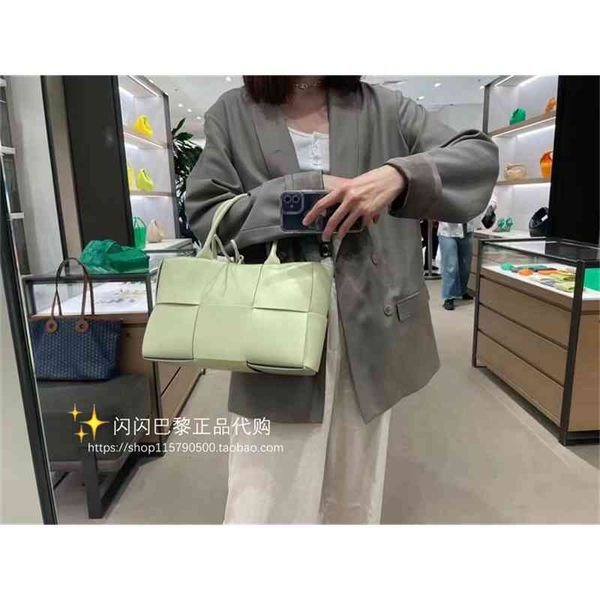 designer bags 2022 green cassette woven waist bag woven square tofu botegaass totes luxury chain vintage cassette pillow square dumpling cd9
designer bags 2022 green cassette woven waist bag woven square tofu botegaass totes luxury chain vintage cassette pillow square dumpling cd9