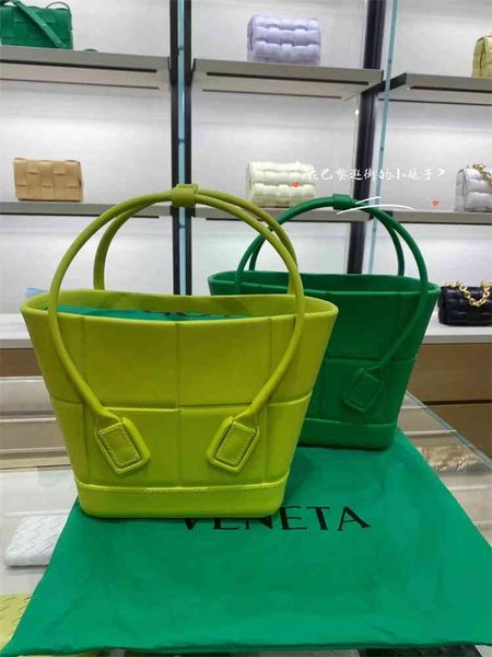 designer bags 2022 green cassette woven waist bag woven square tofu botegaass totes luxury chain vintage cassette pillow square dumpling pdr
designer bags 2022 green cassette woven waist bag woven square tofu botegaass totes luxury chain vintage cassette pillow square dumpling pdr