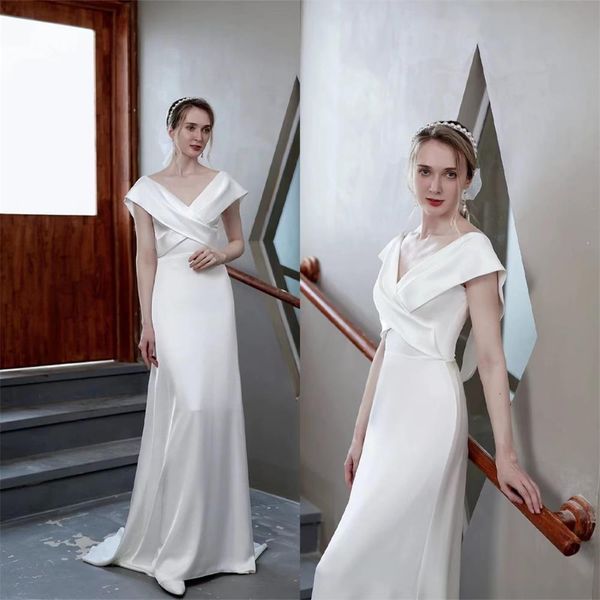 new wedding dress designer one-shoulder soft satin small trailing light sweet ld8019, White
new wedding dress designer one-shoulder soft satin small trailing light sweet ld8019, White