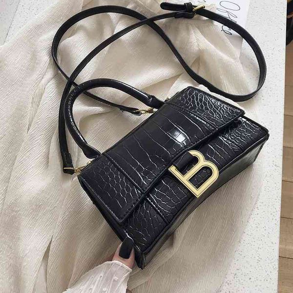 texture hourglass bag 2022 new crocodile pattern foreign style versatile one shoulder messenger bag fashion hand small girl
texture hourglass bag 2022 new crocodile pattern foreign style versatile one shoulder messenger bag fashion hand small girl