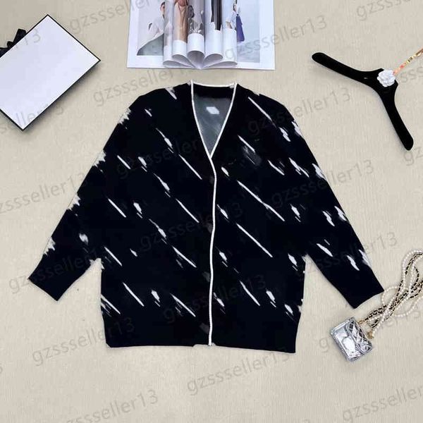 womens sweater designer cardigan jumper fashion line pattern letter logo print knitwear v-neck button cardigans women sweaters 4 colors 091, White;black
womens sweater designer cardigan jumper fashion line pattern letter logo print knitwear v-neck button cardigans women sweaters 4 colors 091, White;black