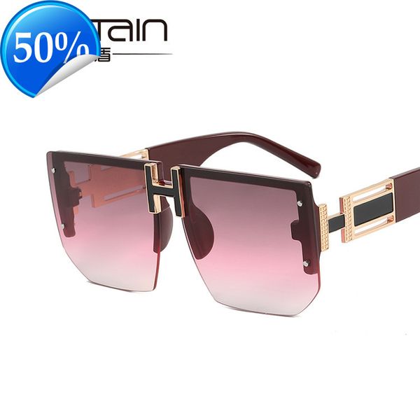 men's sunglasses designer women's letter h rimls polygon 2022 new modern fashion personality trendy, White;black
men's sunglasses designer women's letter h rimls polygon 2022 new modern fashion personality trendy, White;black