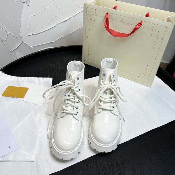 alexander chunky boots black white leather women platform boot womens mid calf ankle combat boots mc chelsea bootie winter queens tread slic
alexander chunky boots black white leather women platform boot womens mid calf ankle combat boots mc chelsea bootie winter queens tread slic