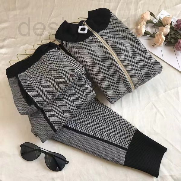 women's tracksuits designer french italian women's clothing spring and autumn knitted casual sportswear two piece set, Gray
women's tracksuits designer french italian women's clothing spring and autumn knitted casual sportswear two piece set, Gray