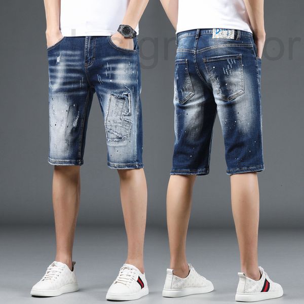 men's jeans designer 2022 summer new high-end embroidered hole denim shorts men's light luxury trendy brand capris korean breeches, Blue
men's jeans designer 2022 summer new high-end embroidered hole denim shorts men's light luxury trendy brand capris korean breeches, Blue