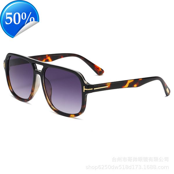 men's sunglasses designer women's new t-shaped gradient sunglass women's advanced sense ins tiktok the same personalized sung, White;black
men's sunglasses designer women's new t-shaped gradient sunglass women's advanced sense ins tiktok the same personalized sung, White;black
