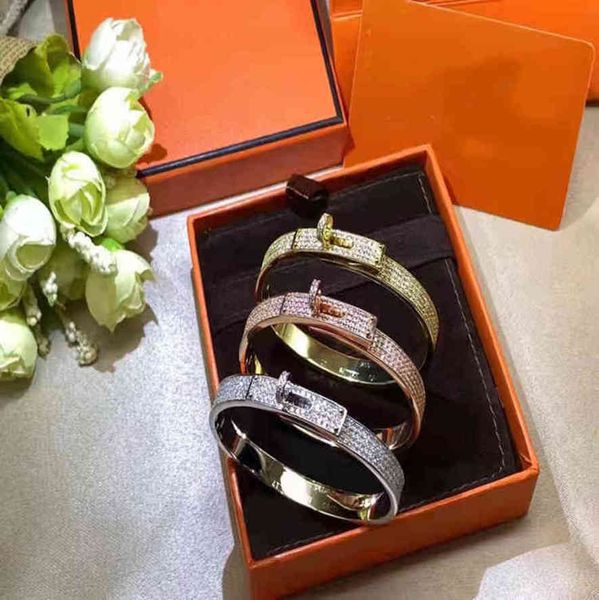 bangle buy only love bracelet classic full brilliant diamonds 18k rose gold button for male and female lovers jewel, Black
bangle buy only love bracelet classic full brilliant diamonds 18k rose gold button for male and female lovers jewel, Black