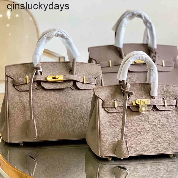 handbag thirty bags the same kind of cowhide temperament goddess large capacity handbagifoe
handbag thirty bags the same kind of cowhide temperament goddess large capacity handbagifoe