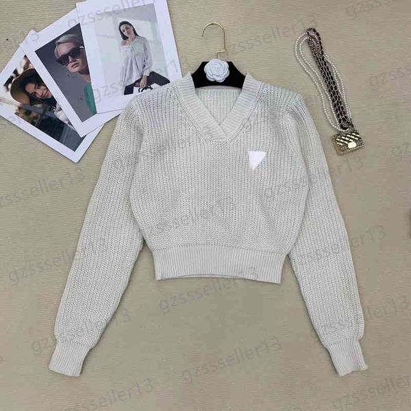 designer womens sweater jumper fashion letter logo on chest knitwear autumn v-neck pullover long sleeve women sweaters 2 colors, White;black
designer womens sweater jumper fashion letter logo on chest knitwear autumn v-neck pullover long sleeve women sweaters 2 colors, White;black