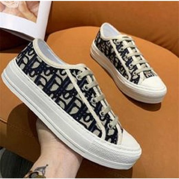 2022 sneakers casual shoes sneaker embroidered floral print cotton fabric rubber sole luxury diors fashion outdoor platform size 35-42, Black
2022 sneakers casual shoes sneaker embroidered floral print cotton fabric rubber sole luxury diors fashion outdoor platform size 35-42, Black