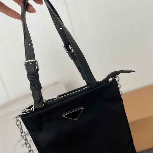 tote handle bags brand women /man polyester designer handbags shoulder bag ladies hand bags
tote handle bags brand women /man polyester designer handbags shoulder bag ladies hand bags