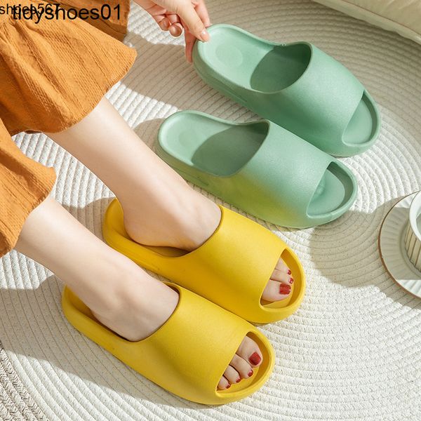 slippers step shit feeling female summer home residence indoor antiskid bath couple thick bottom summer, Black
slippers step shit feeling female summer home residence indoor antiskid bath couple thick bottom summer, Black
