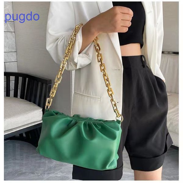 bottegas luxury designer bottegas mini pouch handbags venetas online sale bag autumn versatile fairy pleated cloud lady 2zgq pfhj
bottegas luxury designer bottegas mini pouch handbags venetas online sale bag autumn versatile fairy pleated cloud lady 2zgq pfhj