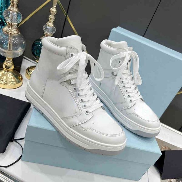 brand casual shoes p home women's board autumn 2022 new high leather flat bottom sports couple white shoes, Black
brand casual shoes p home women's board autumn 2022 new high leather flat bottom sports couple white shoes, Black