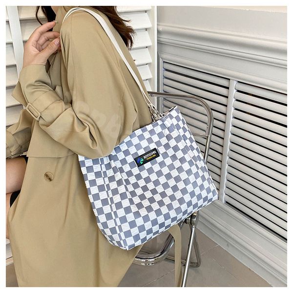 hbp 2022 new shoulder bag popular large capacity tote simple casual messenger bags shopping wallet card holder
hbp 2022 new shoulder bag popular large capacity tote simple casual messenger bags shopping wallet card holder