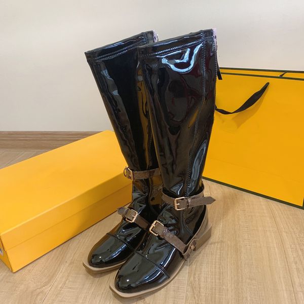 2022 womens boots designer platform horseback buckle up to knee toe embroidery high buckle long boot back zipper soft patent leather booties, Black
2022 womens boots designer platform horseback buckle up to knee toe embroidery high buckle long boot back zipper soft patent leather booties, Black