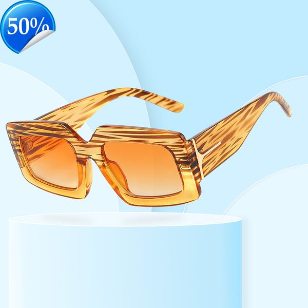 men's sunglasses designer women's new fashion t-box ins net red same style street show hd stripe, White;black
men's sunglasses designer women's new fashion t-box ins net red same style street show hd stripe, White;black