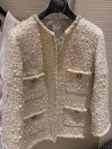 women's jackets designer the correct version the new high content wool fried dough twist knitting loose profile woolen jacket 8971 in a, Black;brown
women's jackets designer the correct version the new high content wool fried dough twist knitting loose profile woolen jacket 8971 in a, Black;brown