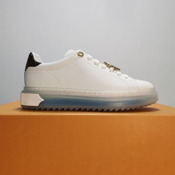 sneakers woman shoes casual shoe leather luxury fashion favorite time out size 35-40 model hpy01
sneakers woman shoes casual shoe leather luxury fashion favorite time out size 35-40 model hpy01