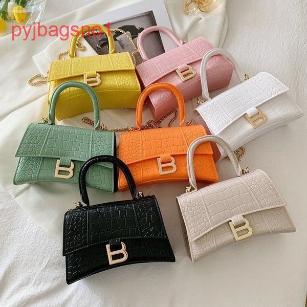 2022ss balencig shoulder bags online store bag jelly 2022 new chain hourglass single shoulder crossbody crocod
2022ss balencig shoulder bags online store bag jelly 2022 new chain hourglass single shoulder crossbody crocod