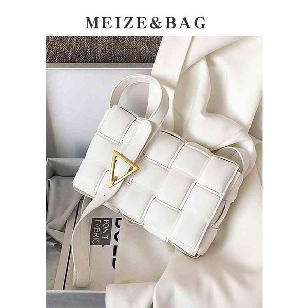 shoulder bag women crossbody bottage venates backpack purse handbags seam leather ladies metal chain classic woven messenger bag luxurys des
shoulder bag women crossbody bottage venates backpack purse handbags seam leather ladies metal chain classic woven messenger bag luxurys des
