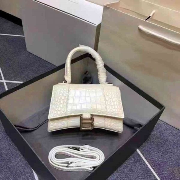 designer handbag balenciga bags correct luxurys handbags alligator bag star same bag b-word leather portable one shoulder messenger bag for
designer handbag balenciga bags correct luxurys handbags alligator bag star same bag b-word leather portable one shoulder messenger bag for