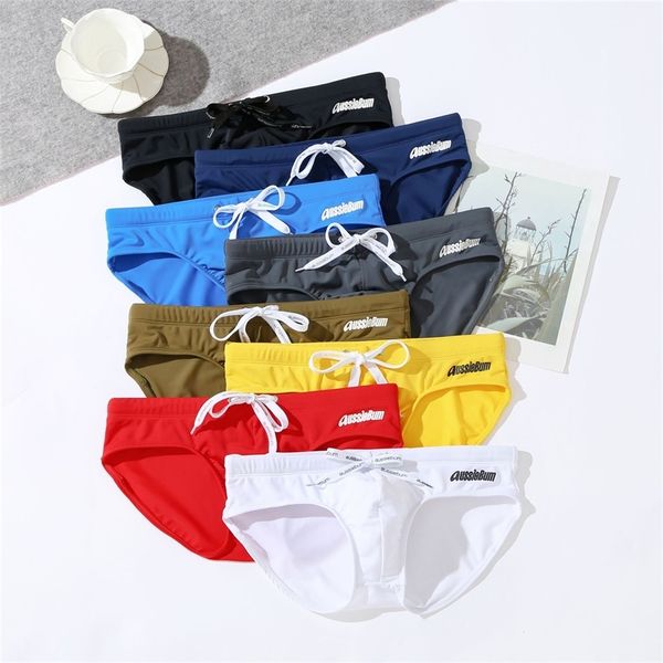 underpants men's underwear beach low waist stretch comfortable breathable soft briefs trendy youth swimming trunks underpants 220921, Black;white
underpants men's underwear beach low waist stretch comfortable breathable soft briefs trendy youth swimming trunks underpants 220921, Black;white
