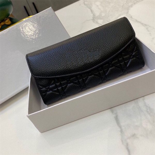 rhombic pattern leather wallets interior slot pocket purses designer coin pocket bags clutches with box, Red;black
rhombic pattern leather wallets interior slot pocket purses designer coin pocket bags clutches with box, Red;black