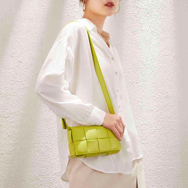 shoulder bag women crossbody bottage venates backpack purse handbags seam leather ladies metal chain classic woven messenger bag luxurys des
shoulder bag women crossbody bottage venates backpack purse handbags seam leather ladies metal chain classic woven messenger bag luxurys des