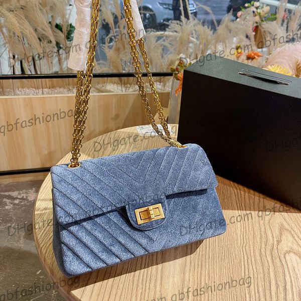 designer channel bags for women black cc handbag leather chain slant shoulder clutch flap totes bag double letters solid hasp waist square s
designer channel bags for women black cc handbag leather chain slant shoulder clutch flap totes bag double letters solid hasp waist square s