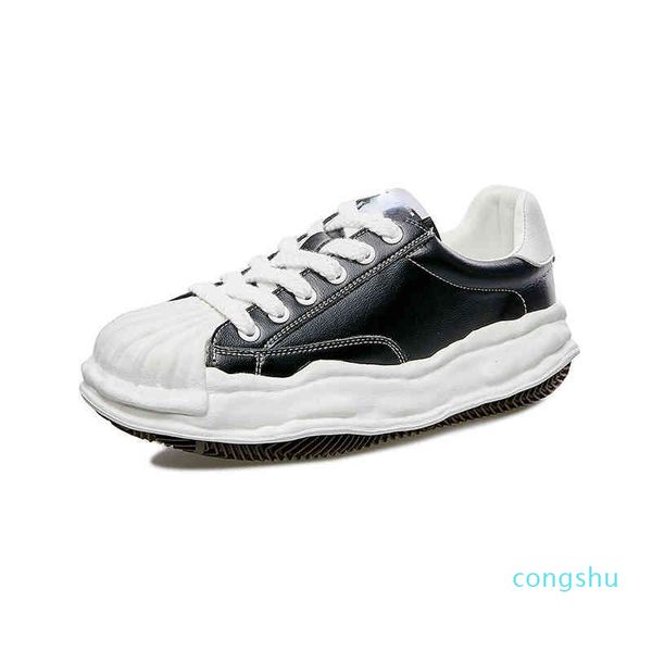 casual shoes shell head dissolving 2022 leather small white women's thick bottom muffin leisure sports board shoes
casual shoes shell head dissolving 2022 leather small white women's thick bottom muffin leisure sports board shoes
