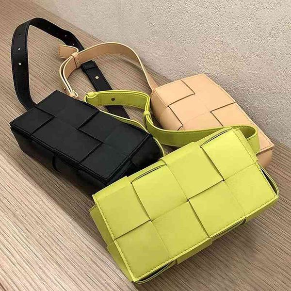 designer bags 2022 green cassette woven waist bag woven square tofu botegaass totes luxury chain vintage cassette pillow square dumpling bxe
designer bags 2022 green cassette woven waist bag woven square tofu botegaass totes luxury chain vintage cassette pillow square dumpling bxe