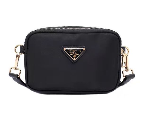 designer bag triangular bag fashion men 3 zipper messenger shoulder women cross body handbag teenage crossbody bags for travel bookbag sacoc
designer bag triangular bag fashion men 3 zipper messenger shoulder women cross body handbag teenage crossbody bags for travel bookbag sacoc