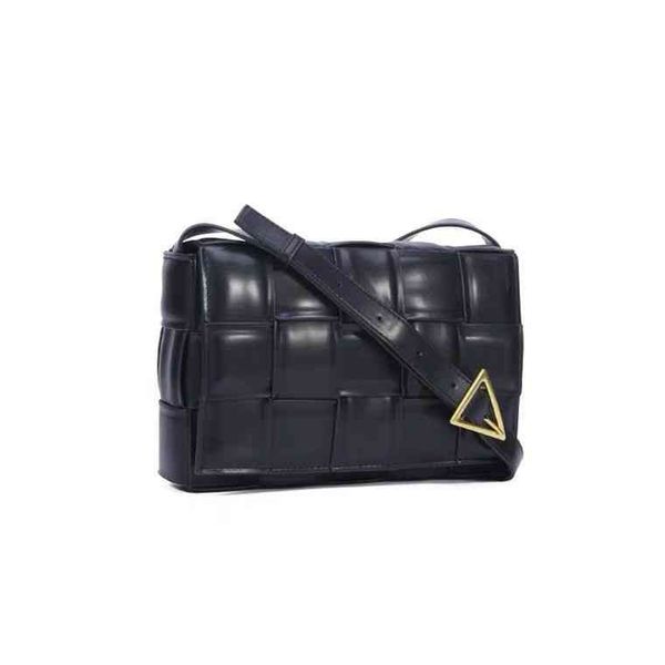 shoulder bag women crossbody bottage venates backpack purse handbags seam leather ladies metal chain classic woven messenger bag luxurys des
shoulder bag women crossbody bottage venates backpack purse handbags seam leather ladies metal chain classic woven messenger bag luxurys des