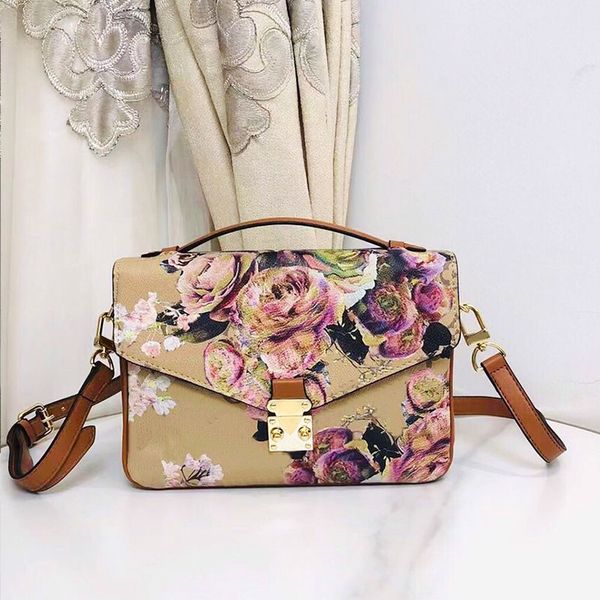 women pochette metis messenger bag handbag purse crossbody bags genuine leather removable shoulder strap fashion letters flower design s-loc
women pochette metis messenger bag handbag purse crossbody bags genuine leather removable shoulder strap fashion letters flower design s-loc