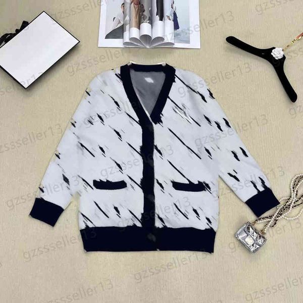 womens sweater designer cardigan jumper fashion line pattern letter logo print knitwear v-neck button cardigans women sweaters 4 colors, White;black
womens sweater designer cardigan jumper fashion line pattern letter logo print knitwear v-neck button cardigans women sweaters 4 colors, White;black