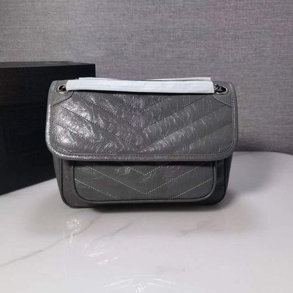 7a niki shoulder tote bag crossbody women envelope messenger bags chain cross body designer handbags lady purse leather borse tracolla totes
7a niki shoulder tote bag crossbody women envelope messenger bags chain cross body designer handbags lady purse leather borse tracolla totes