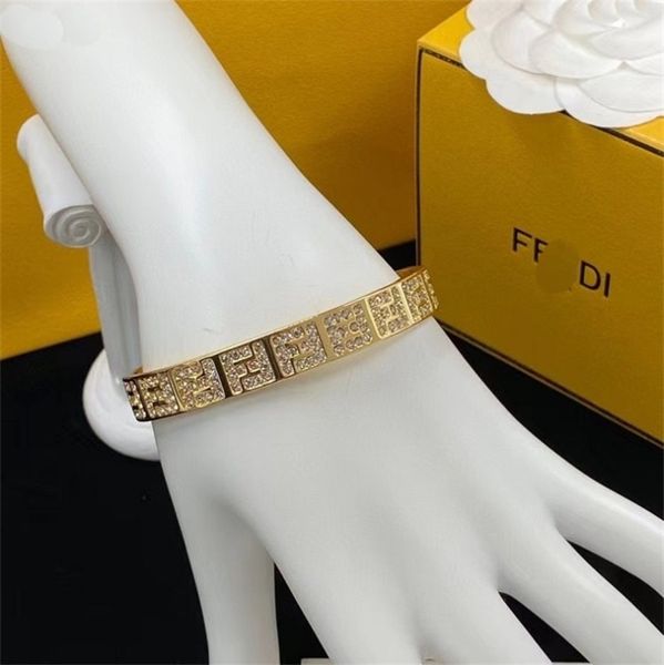 bangle design jewel 2022 rhinestone letter openable bracelet minority design fashionable and simple female, Black
bangle design jewel 2022 rhinestone letter openable bracelet minority design fashionable and simple female, Black