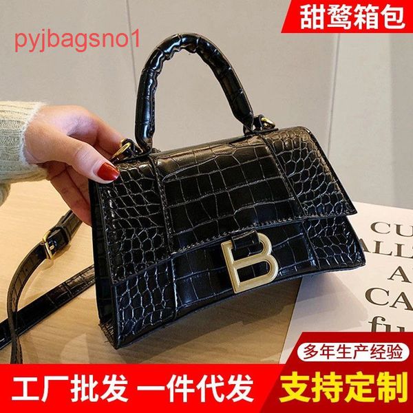 2022ss balencig shoulder bags online store paris 2022 new hourglass women's leisure personalized leather one m
2022ss balencig shoulder bags online store paris 2022 new hourglass women's leisure personalized leather one m