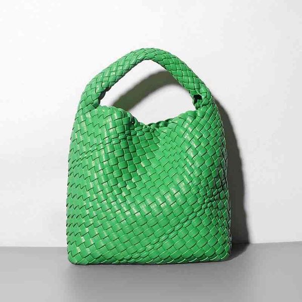 shoulder bag women crossbody bottage venates backpack purse handbags seam leather ladies metal chain classic woven messenger bag luxurys des
shoulder bag women crossbody bottage venates backpack purse handbags seam leather ladies metal chain classic woven messenger bag luxurys des