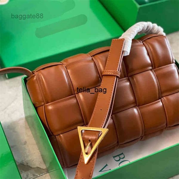 bags venetas fashion bottegaas handbag bag woven 2022 luxury cowhide tofu bag quality one shoulder messenger trend brand tnve
bags venetas fashion bottegaas handbag bag woven 2022 luxury cowhide tofu bag quality one shoulder messenger trend brand tnve