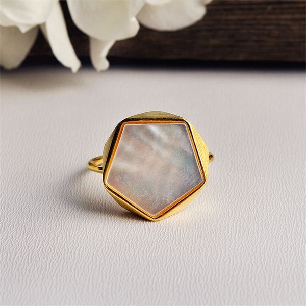 cluster rings wedding lotus fun real 925 sterling silver creative north european style geometric angles design fine jewelry for women 220921, Golden;silver
cluster rings wedding lotus fun real 925 sterling silver creative north european style geometric angles design fine jewelry for women 220921, Golden;silver