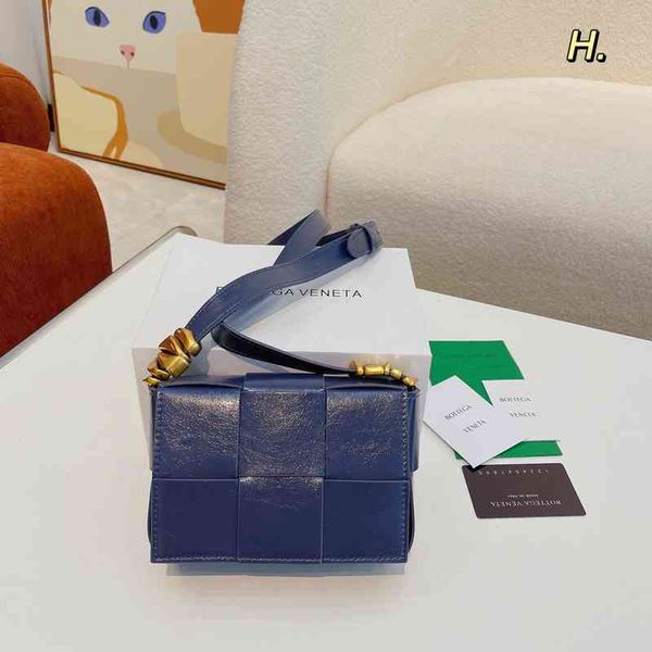 designer cassette leather women woven bags luxurious bottegaas chain fashion tote tofu casual square dumpling ladies vintage pillow bags 459
designer cassette leather women woven bags luxurious bottegaas chain fashion tote tofu casual square dumpling ladies vintage pillow bags 459