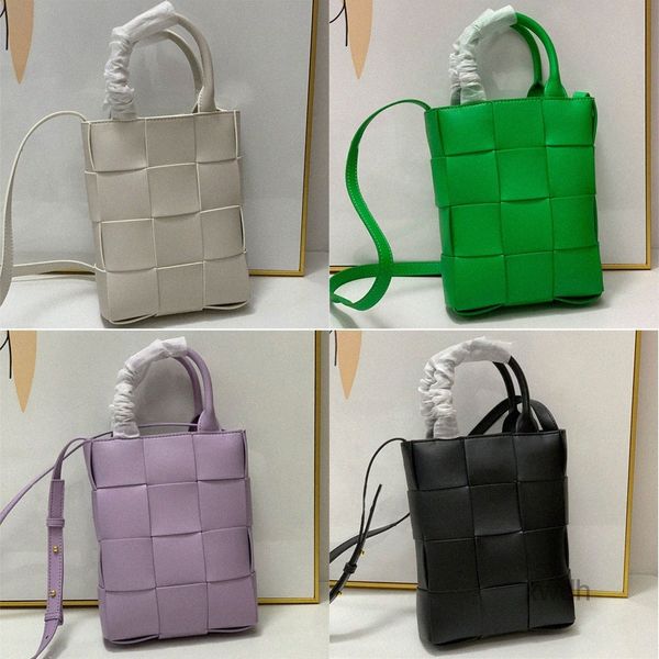 evening bags cassette luxury bag fringed intreccio leather cross-body bag magnetic closure handbag zipped pocket designer totes hobo should
evening bags cassette luxury bag fringed intreccio leather cross-body bag magnetic closure handbag zipped pocket designer totes hobo should