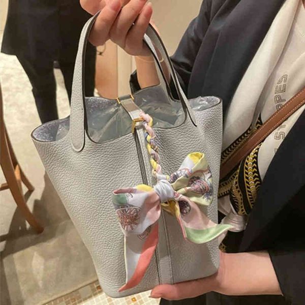 designer bag picotin herme 2022 new pure handmade vegetable basket bag tc large leather hand sewn wax thread portable bucket
designer bag picotin herme 2022 new pure handmade vegetable basket bag tc large leather hand sewn wax thread portable bucket